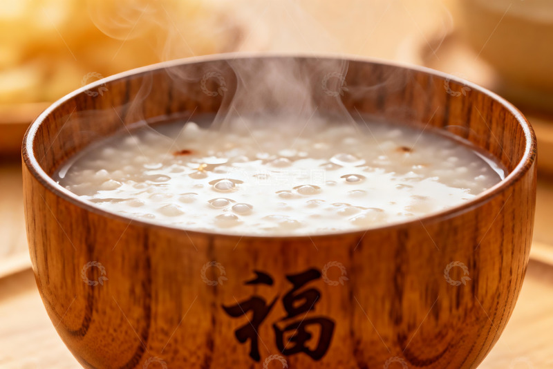高清大图下载【趣麦麦图】热气腾腾的木碗粥