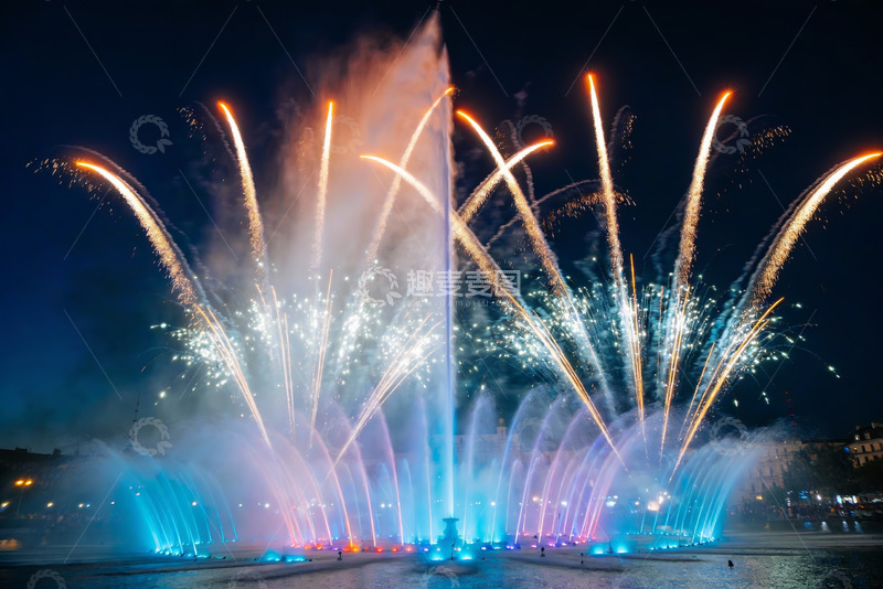 高清大图下载【趣麦麦图】夜空烟花喷泉交相辉映